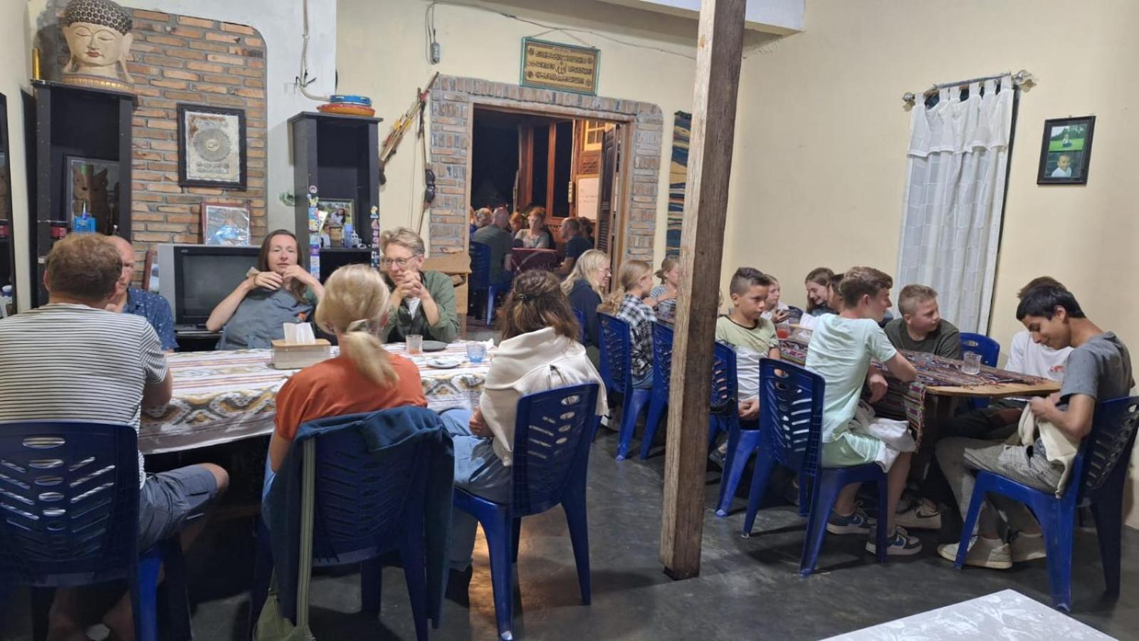 Smiley'S Homestay Берастаги Екстериор снимка