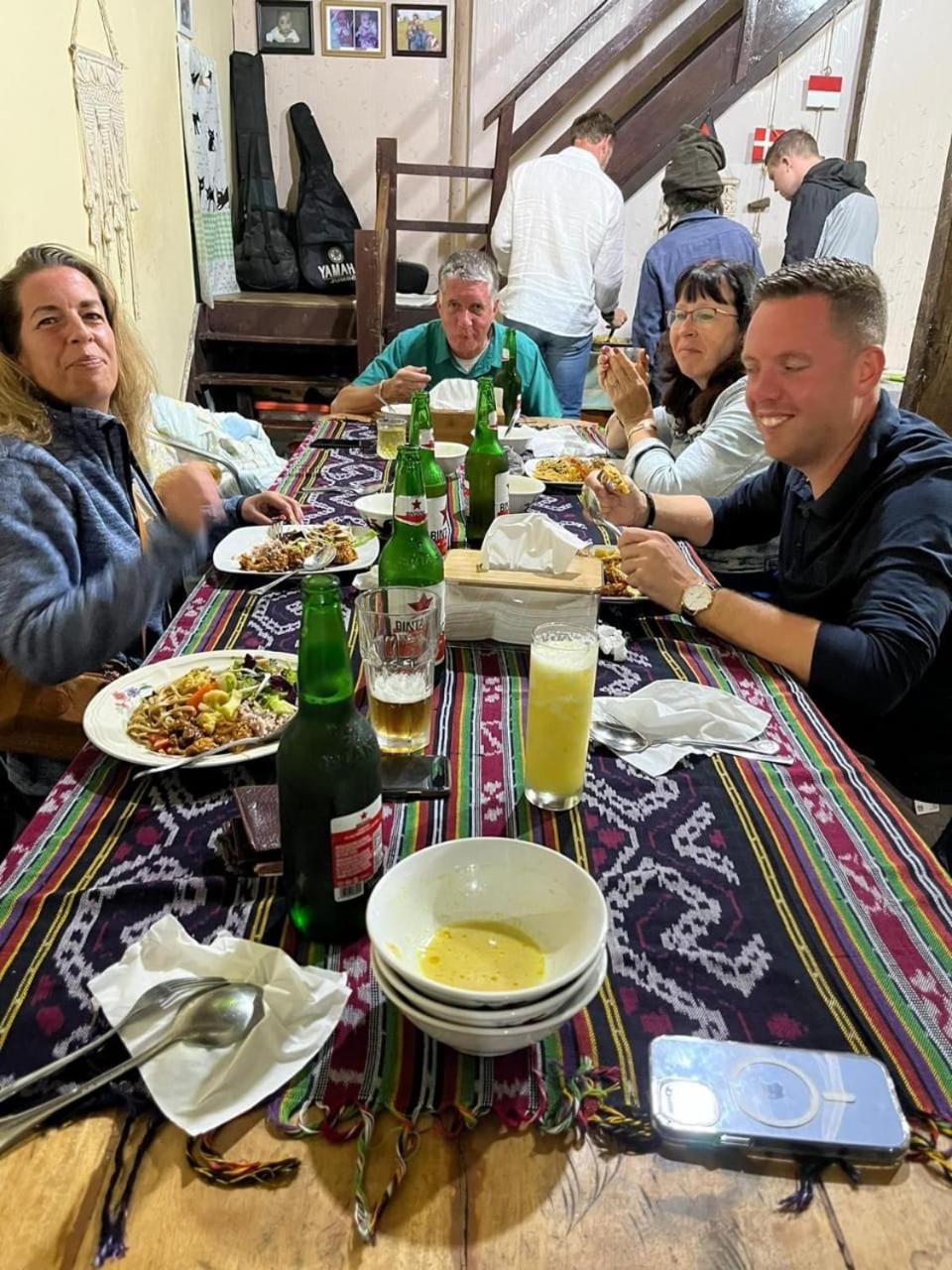 Smiley'S Homestay Берастаги Екстериор снимка