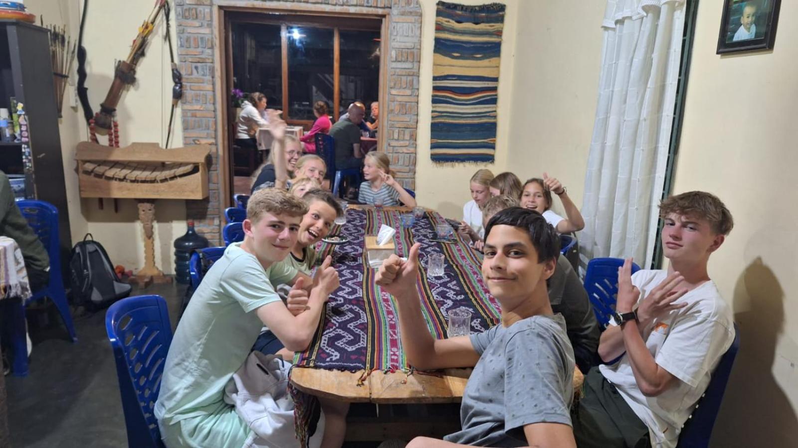 Smiley'S Homestay Берастаги Екстериор снимка