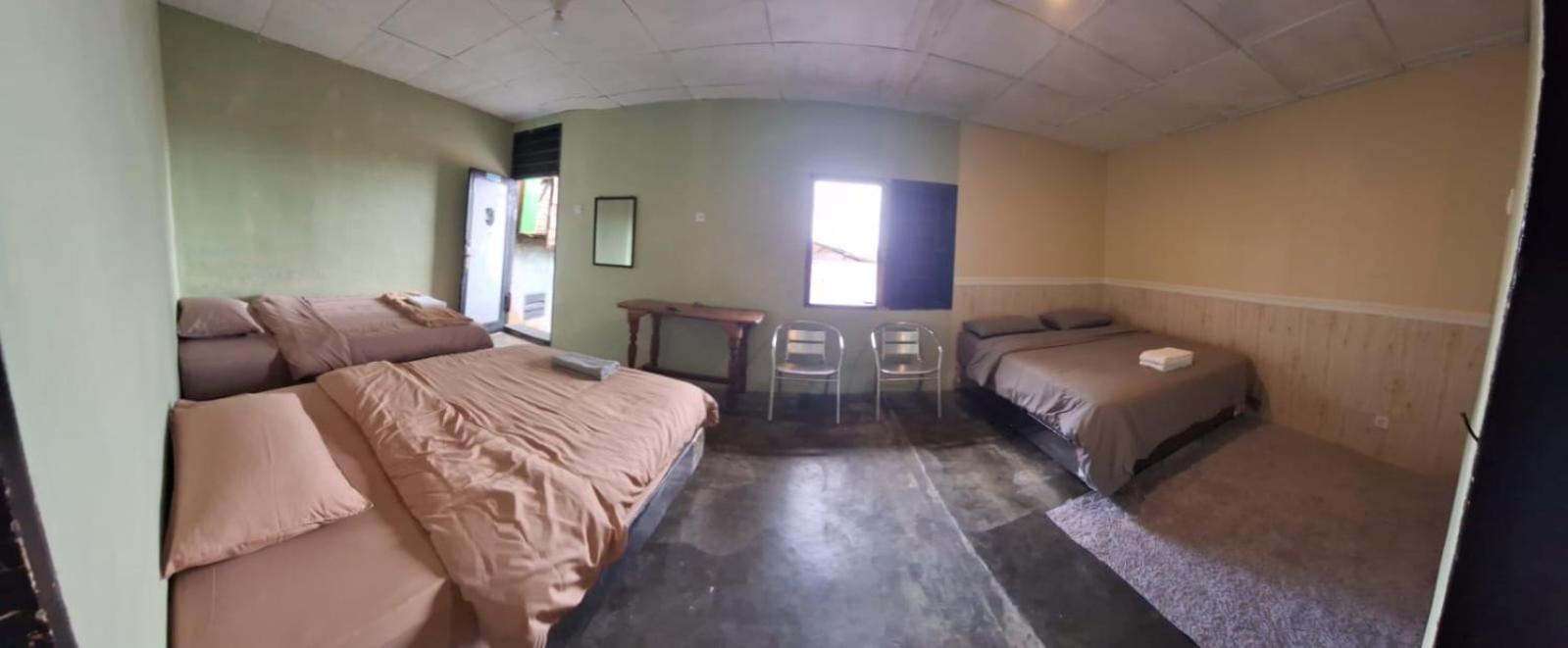 Smiley'S Homestay Берастаги Стая снимка