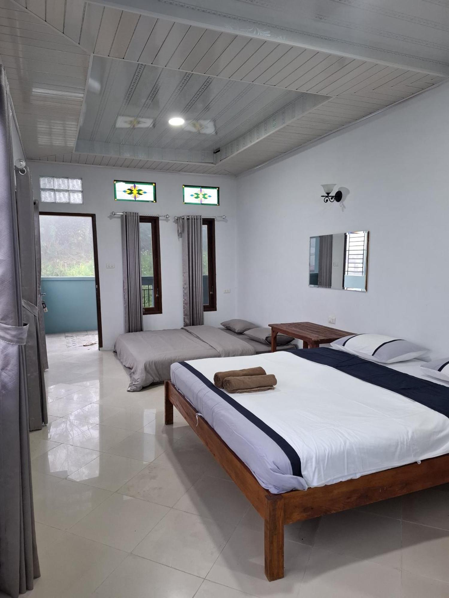 Smiley'S Homestay Берастаги Екстериор снимка