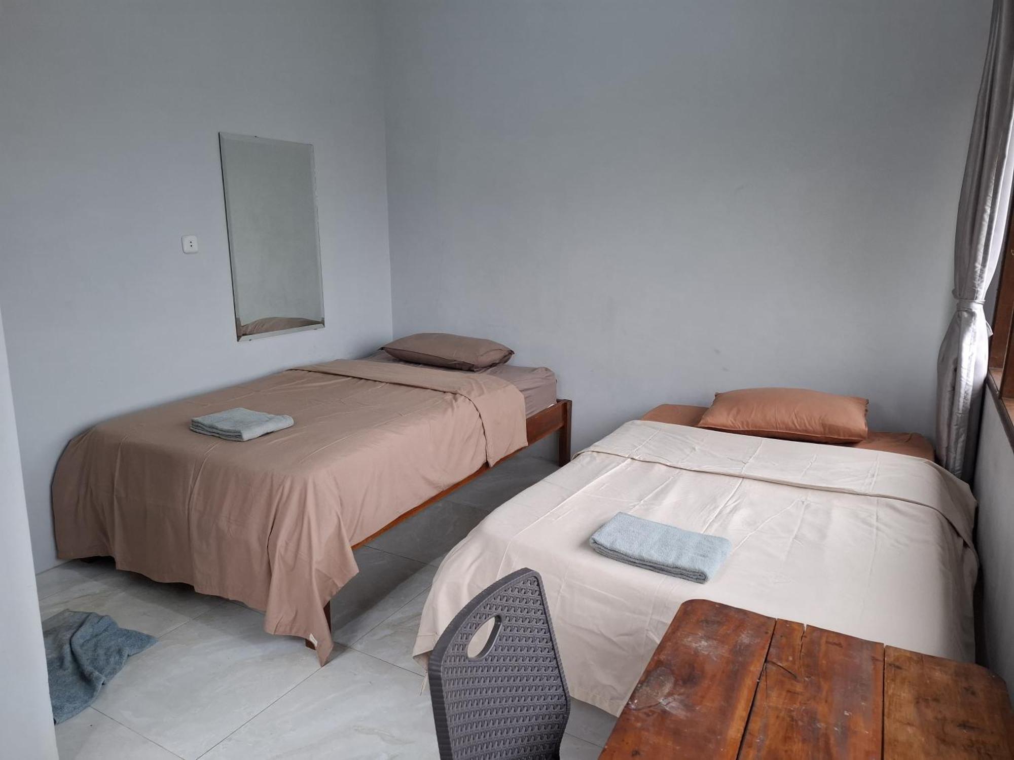 Smiley'S Homestay Берастаги Екстериор снимка